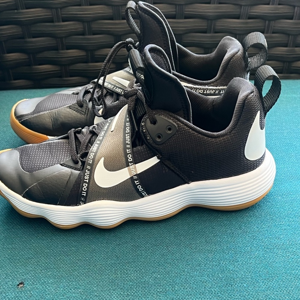 Nike React - image 1